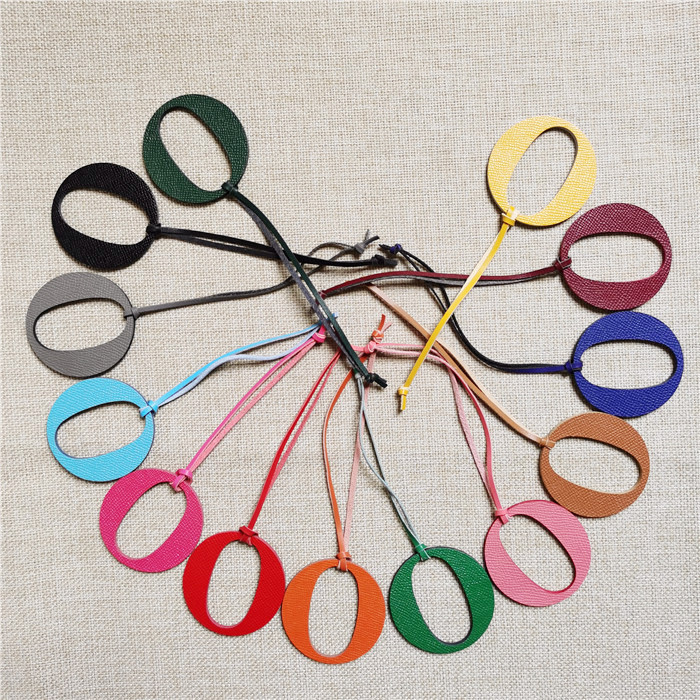 Groothandel Luxe Echte Natuurl - Monogram Keychain Leather recensie en prijs